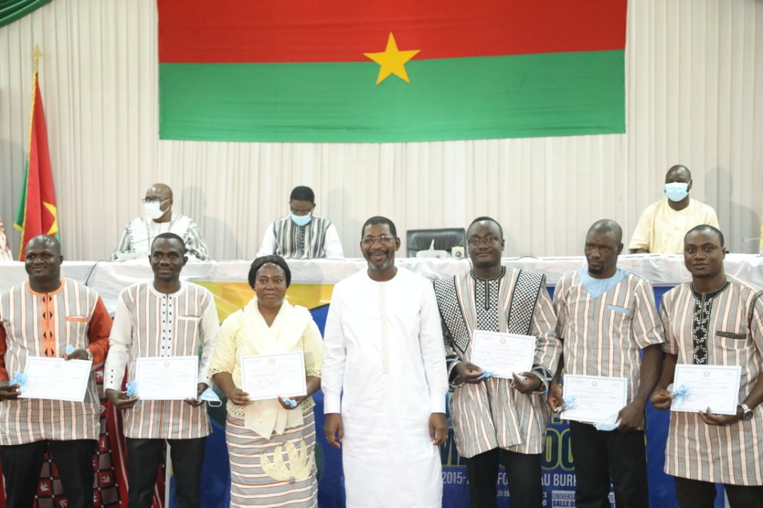 Sortie officielle de la première promotion de chirurgiens orthopédistes-traumatologues formés au Burkina.