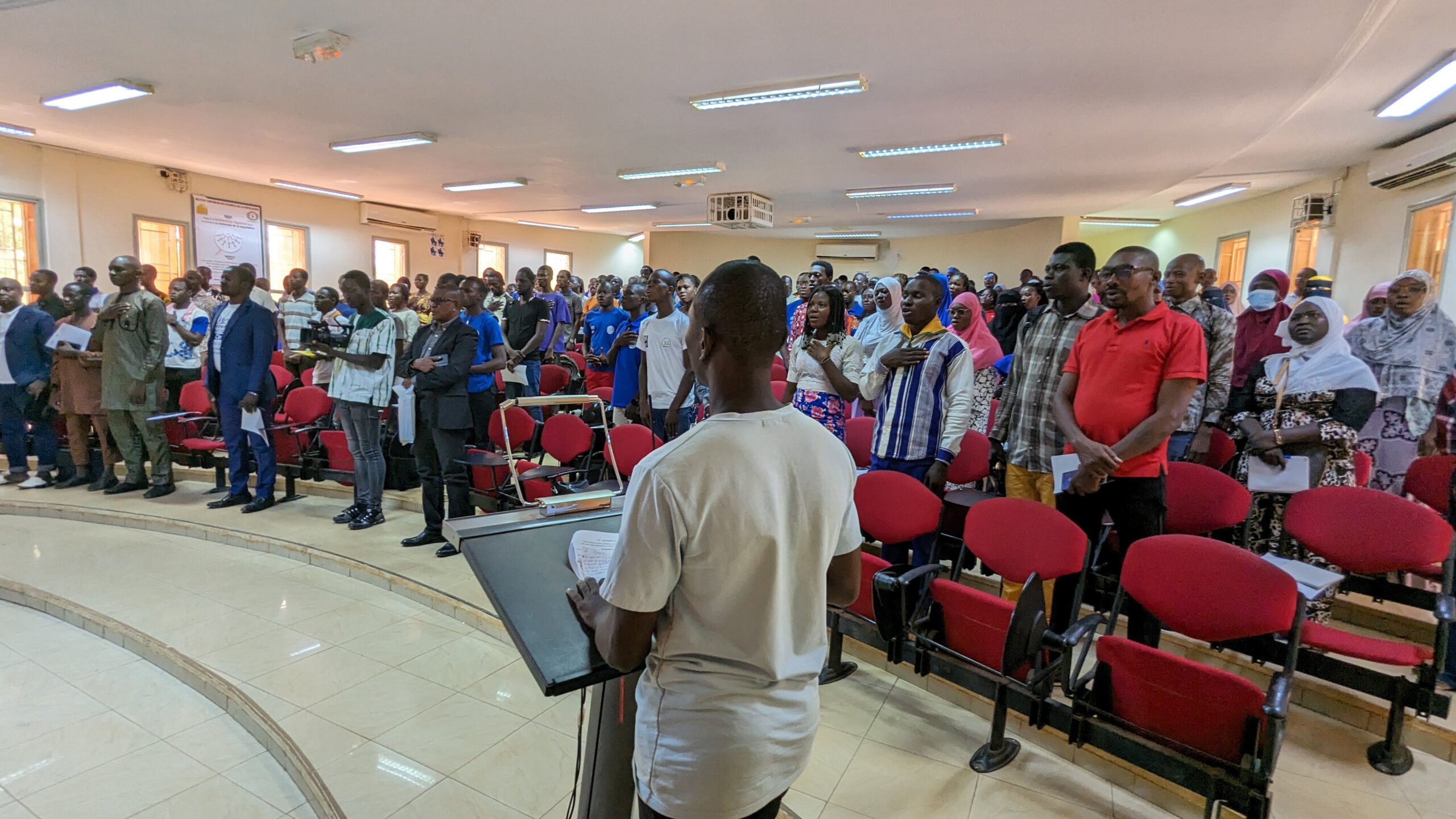 3E JOURNEE UNIVERSITAIRE DE LA PAIX : le consortium AEEMB JEC et UGBB prône la  paix par la jeunesse estudiantine