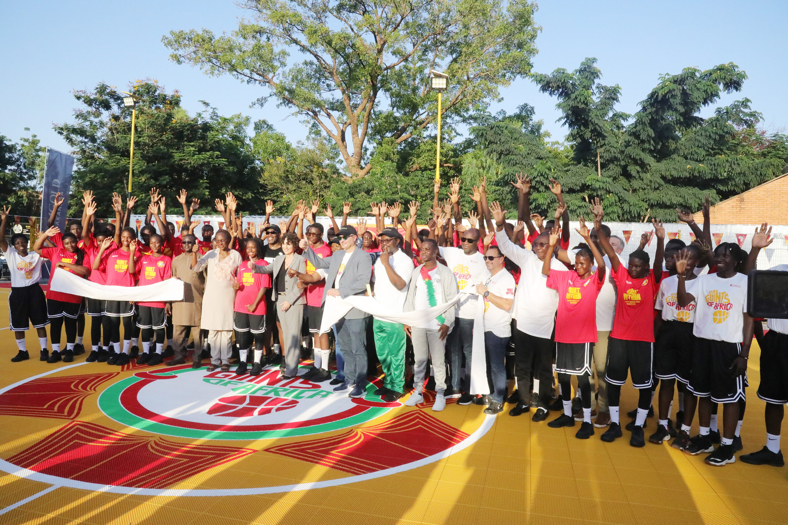 INAUGURATION DU PLATEAU DE BASKETBALL DE L’UNIVERSITE JOSEPH KI-ZERBO : un avenir meilleur pour le basket en milieu universitaire